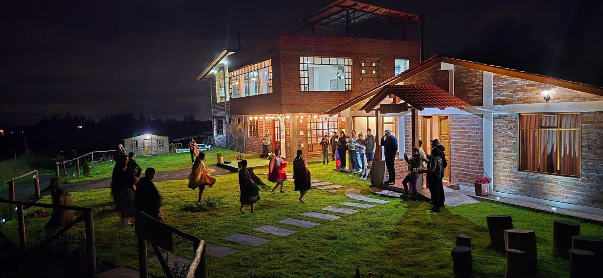 Cuscungo Cotopaxi Hostel & Lodge Chasqui المظهر الخارجي الصورة